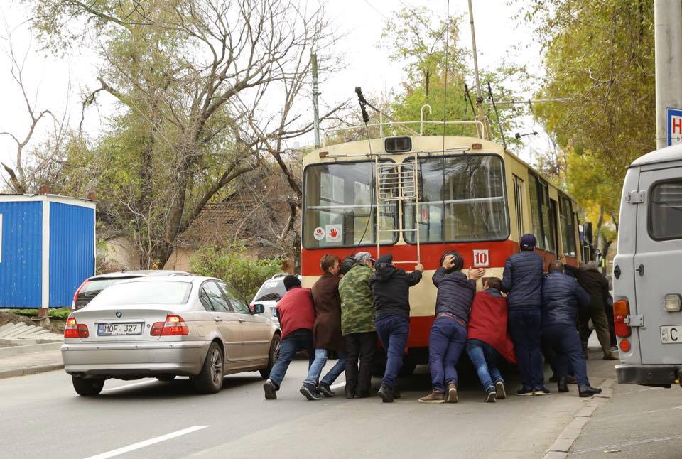 Troleibuzele: inovație sau regres? Image